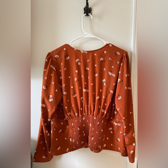 Abercrombie & Fitch blouse - Picture 2 of 2